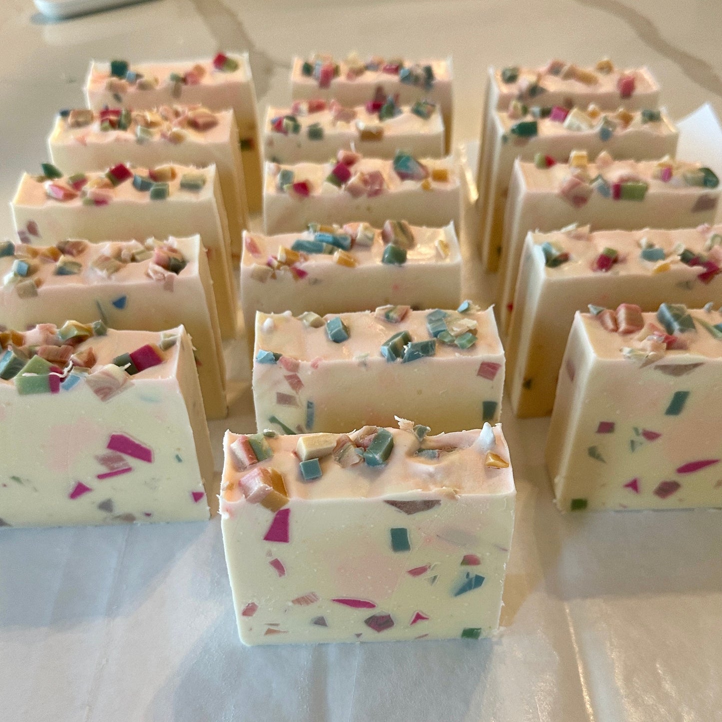 Confetti (Eucalyptus & Lavender)